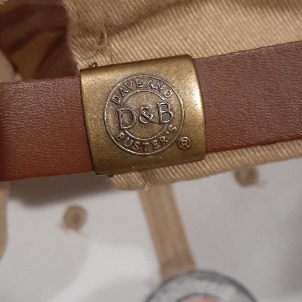 OFFICIAL DAVE & BUSTER'S GOLF HAT - Picture 4 of 6